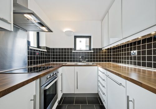 kitchen colour schemes tiled