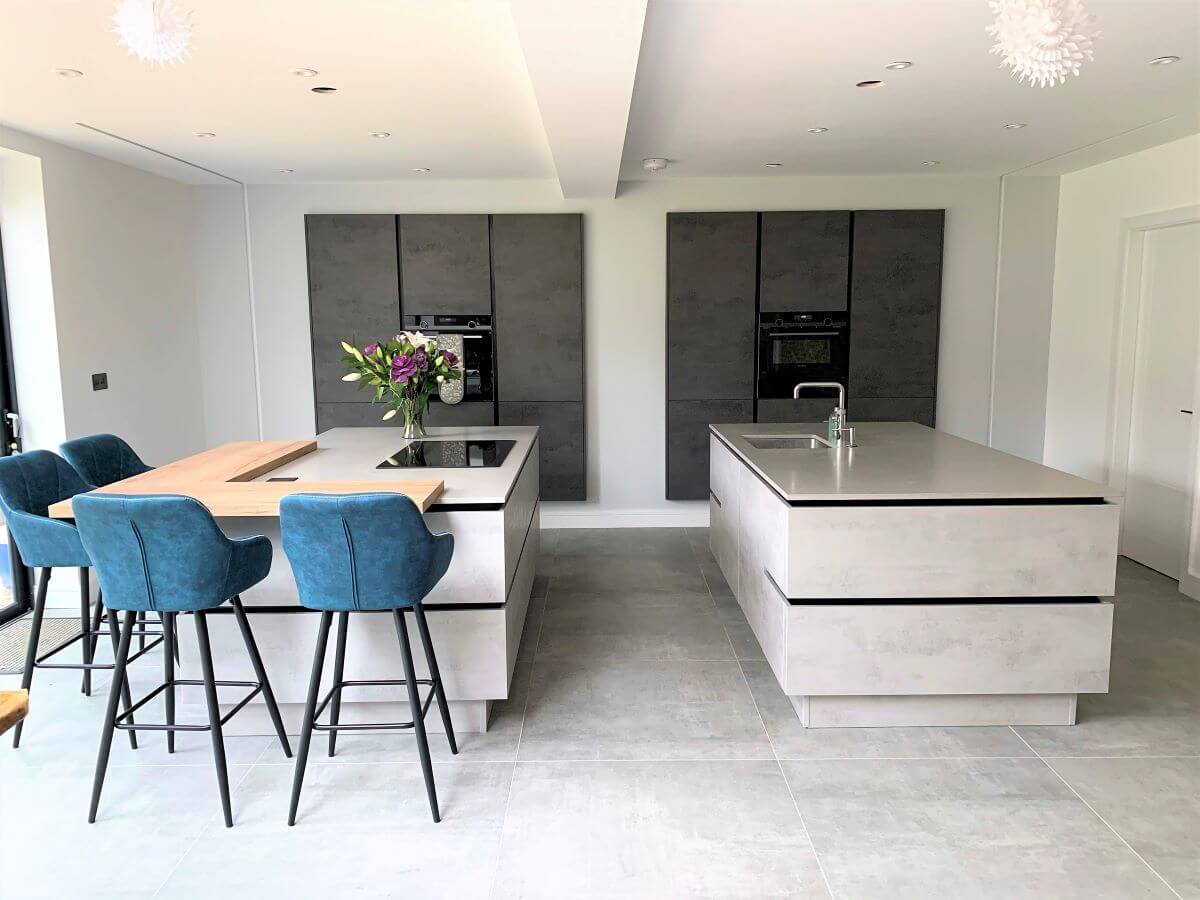 Pros and Cons of Handleless Kitchens