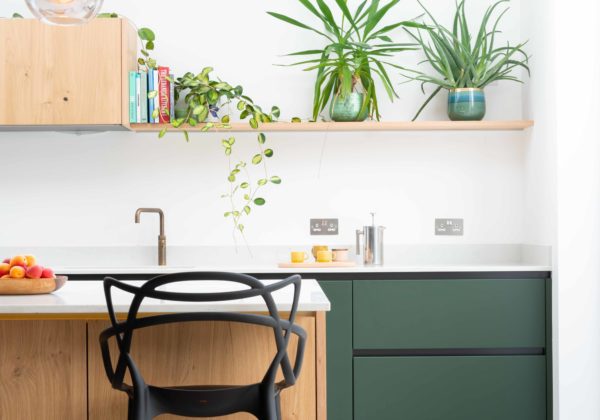 Explore Zoe and Edward's inspiring kitchen transformation. Witness their unique design and personal touch.